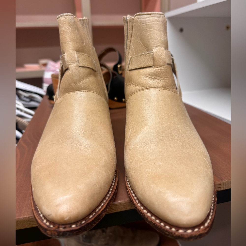 Vintage designer cream leather booties